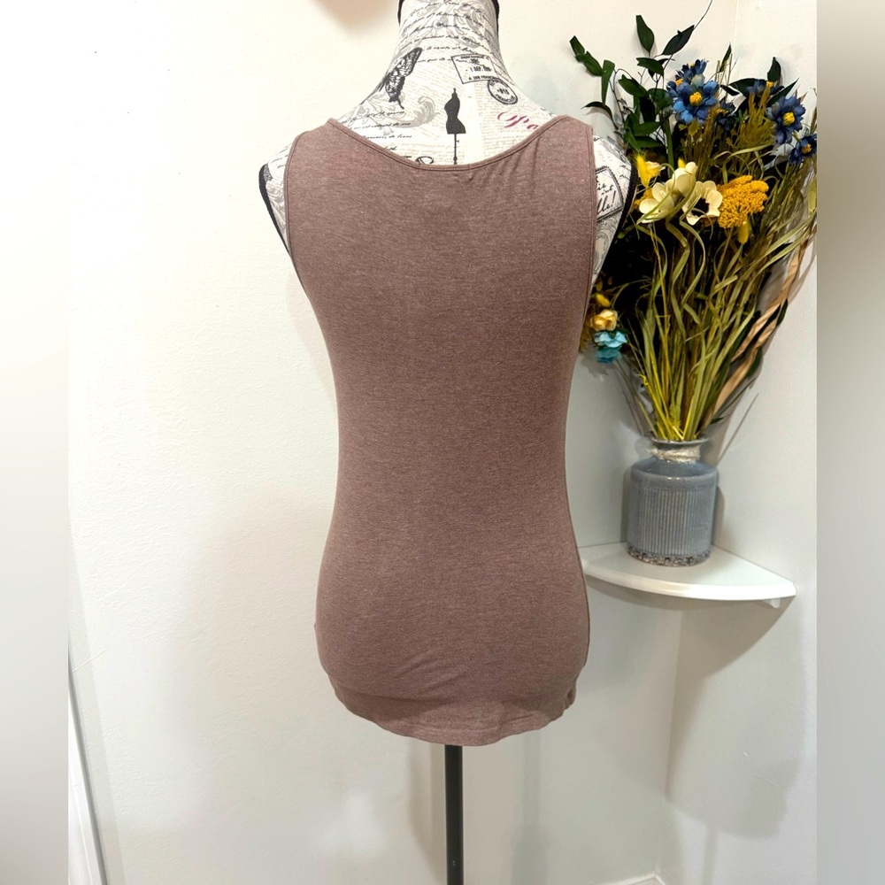 H&M Brown Ribbed Tank Top Size M Boho Layering Basic - Picture 5 of 9